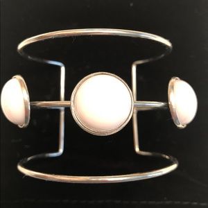 NWOT silver bracelet